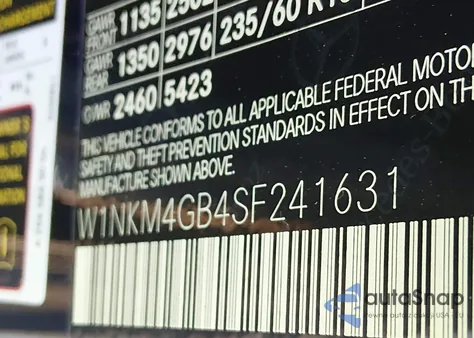 2025 Mercedes-Benz Glc 300 Suv z USA, uszkodzony, nr VIN W1NKM4GB4SF241631